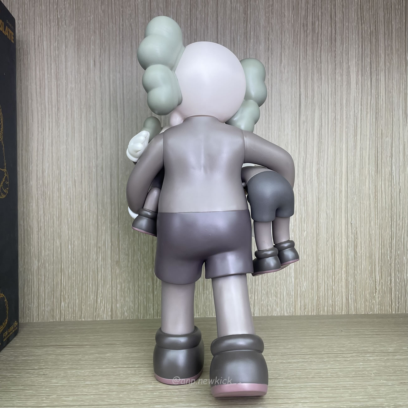 Kaws Clean Slate Figure (6) - www.newkick.vip